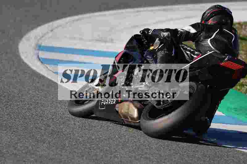 Archiv-2025/02 28.-31.01.2025 Moto Center Thun Jerez/gruen-green/160